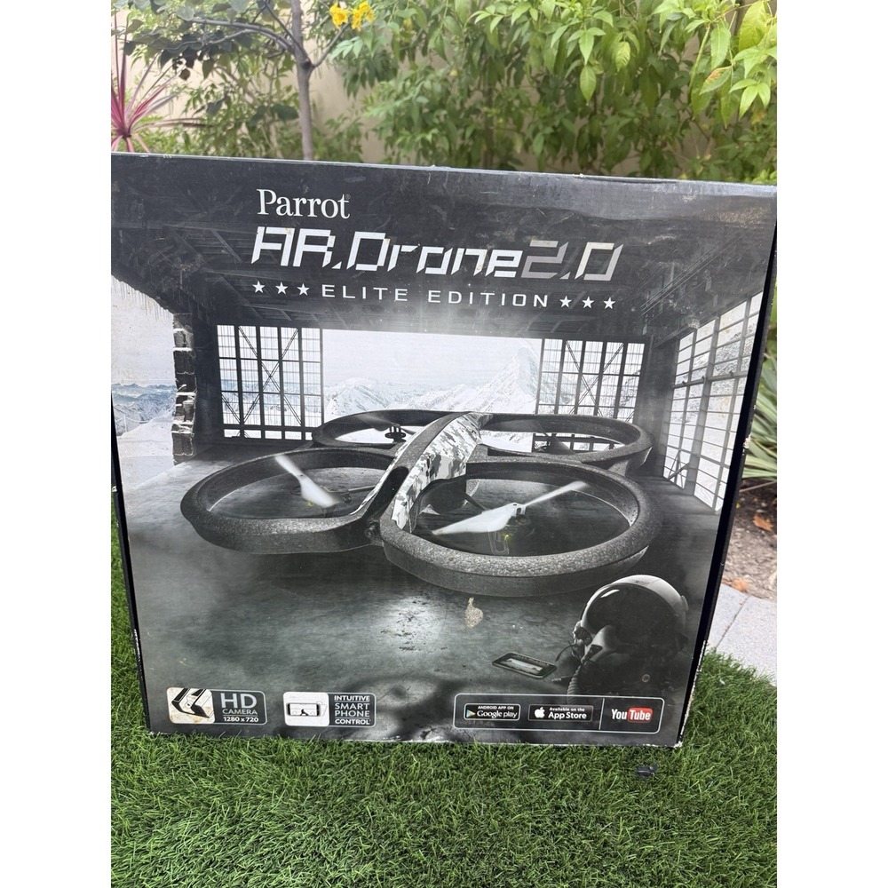 Parrot AR Drone 2.0 Power Edition /Looks Unused